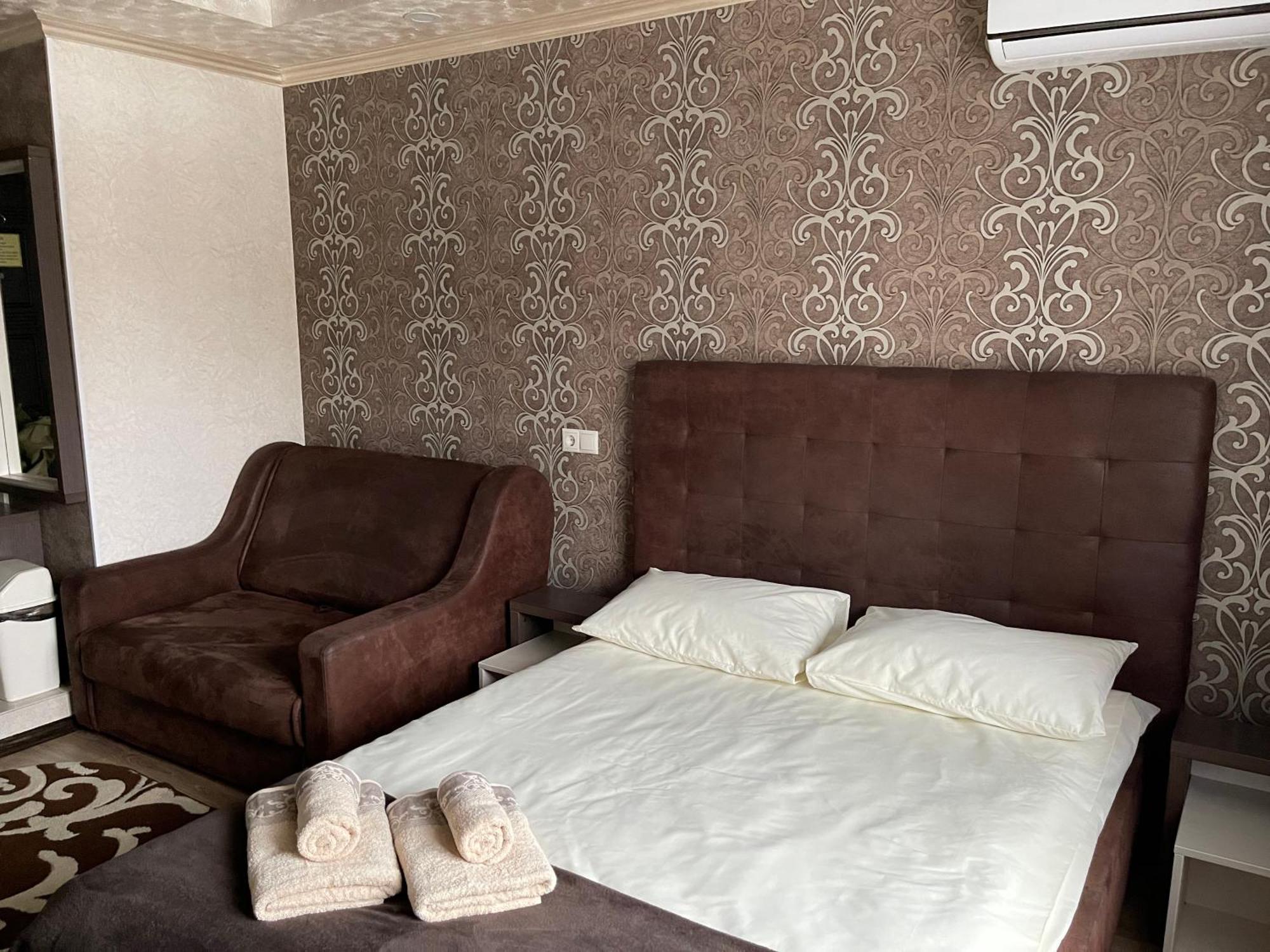 Nirvana Rivne Exterior photo
