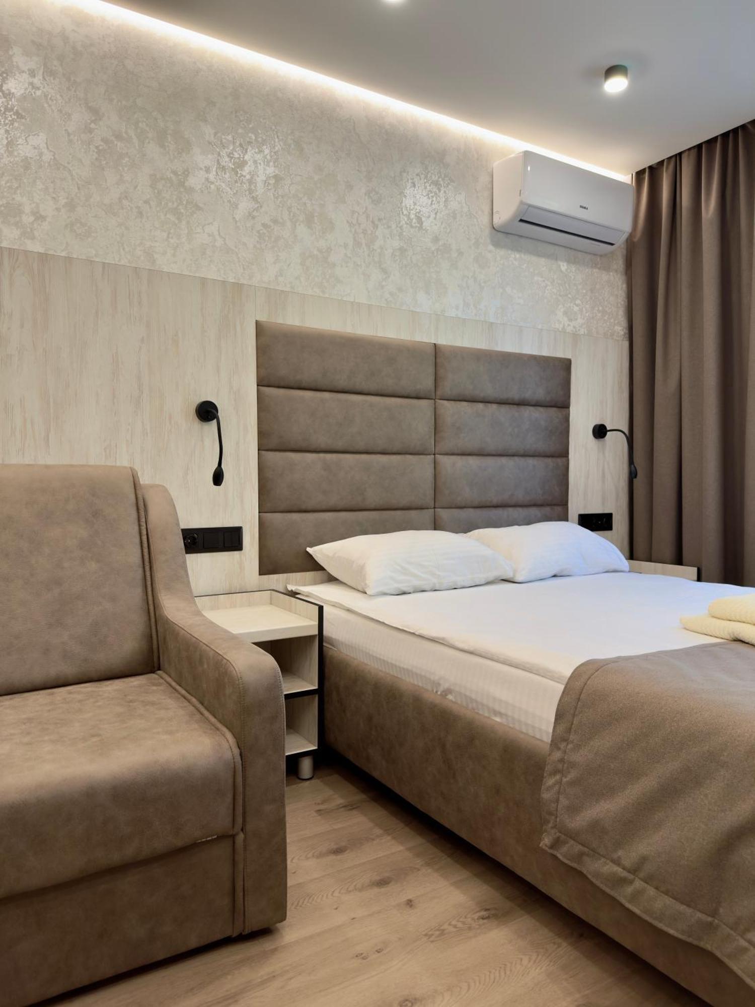 Nirvana Rivne Exterior photo